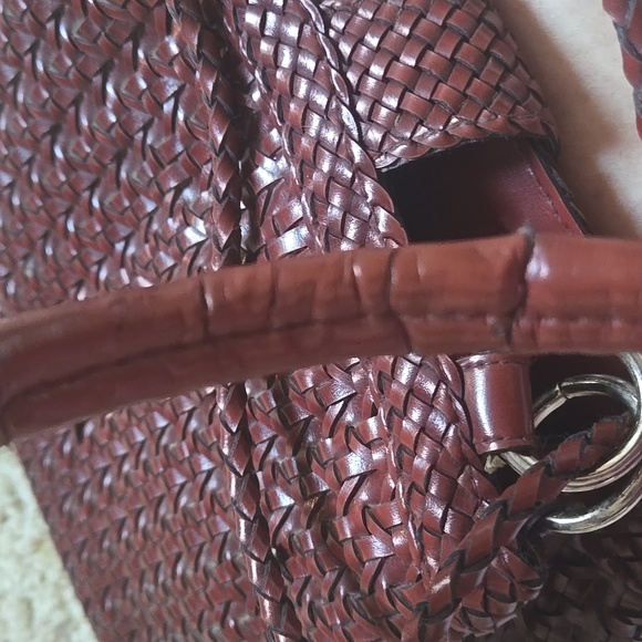 Oxblood Woven Shoulder BUCKET Bag - Picture 9 of 16